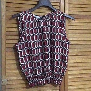 Casual Corner Stylish Red and Black Women's Top